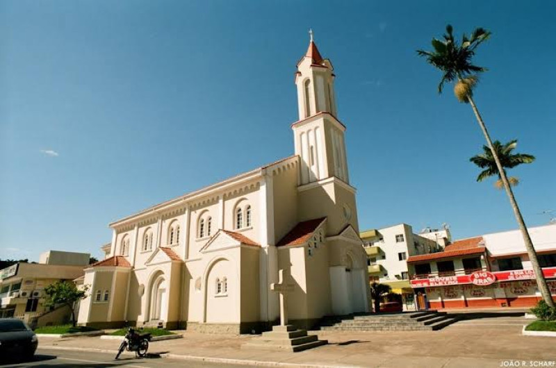 Conheça o Bairro Centro em Camboriú, SC