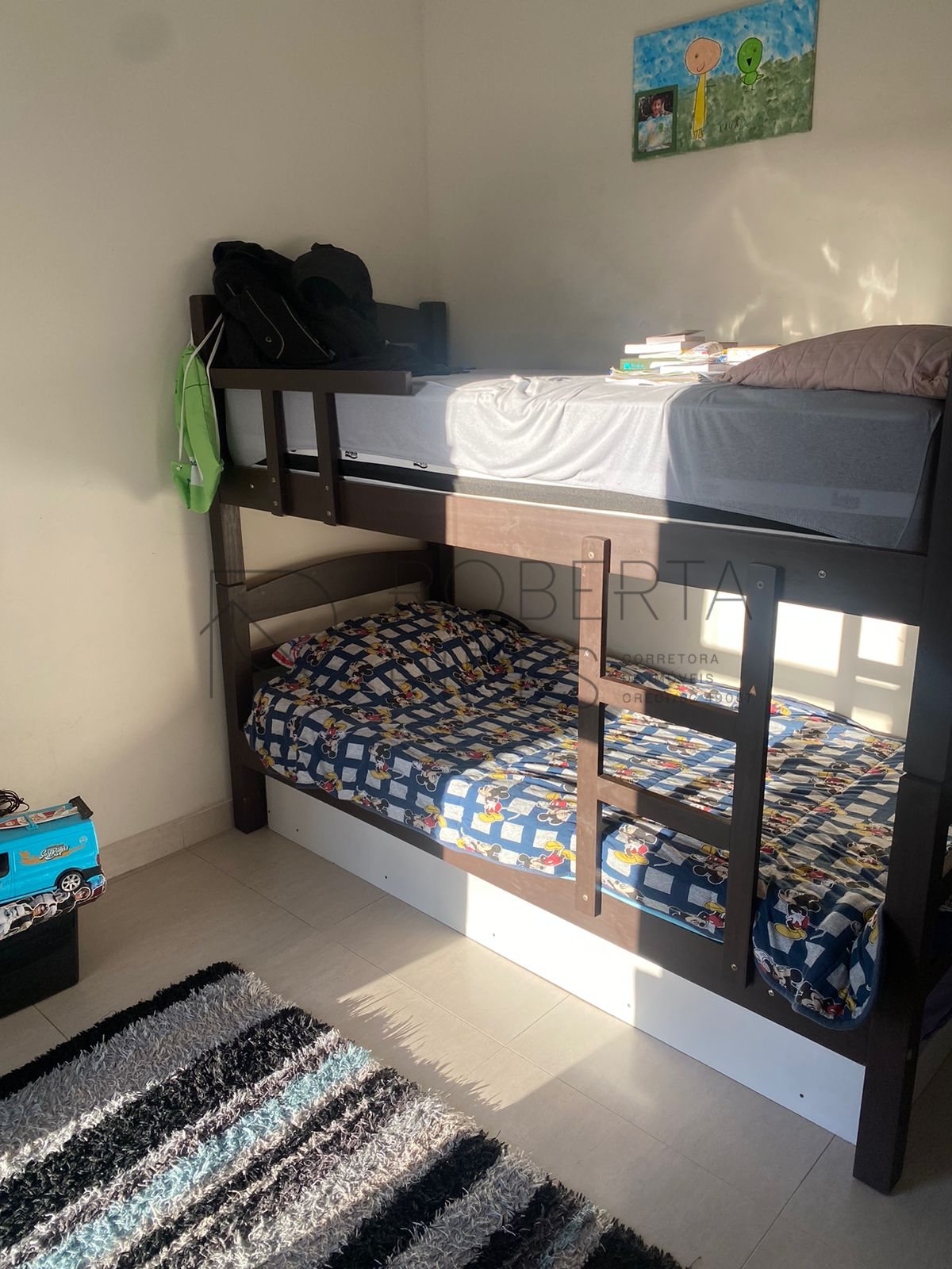Lindo sobrado com 2 suítes semi mobiliado, ótima localização – foto 4