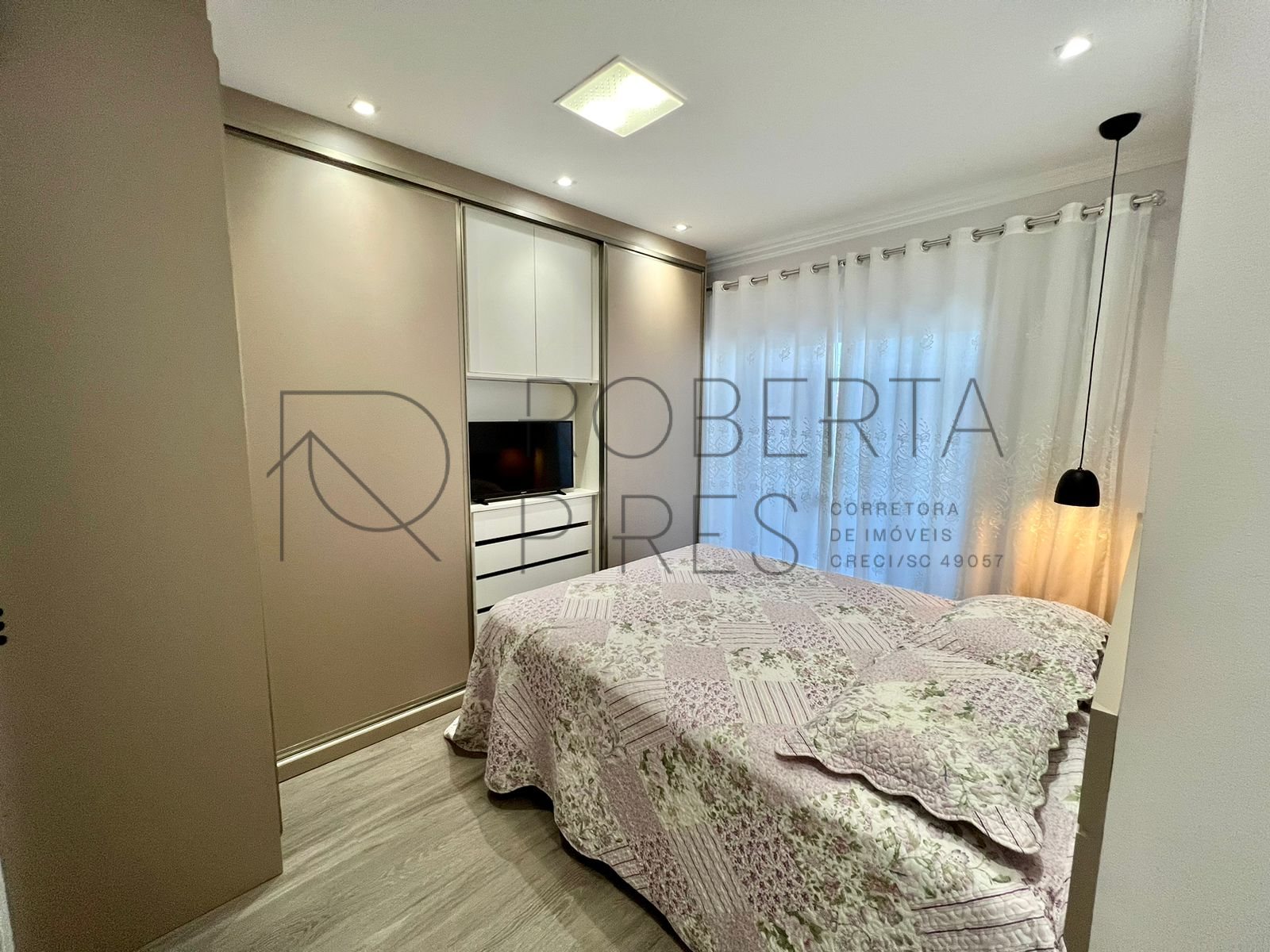 Sobrado no Centro, semi-mobiliado – foto 5