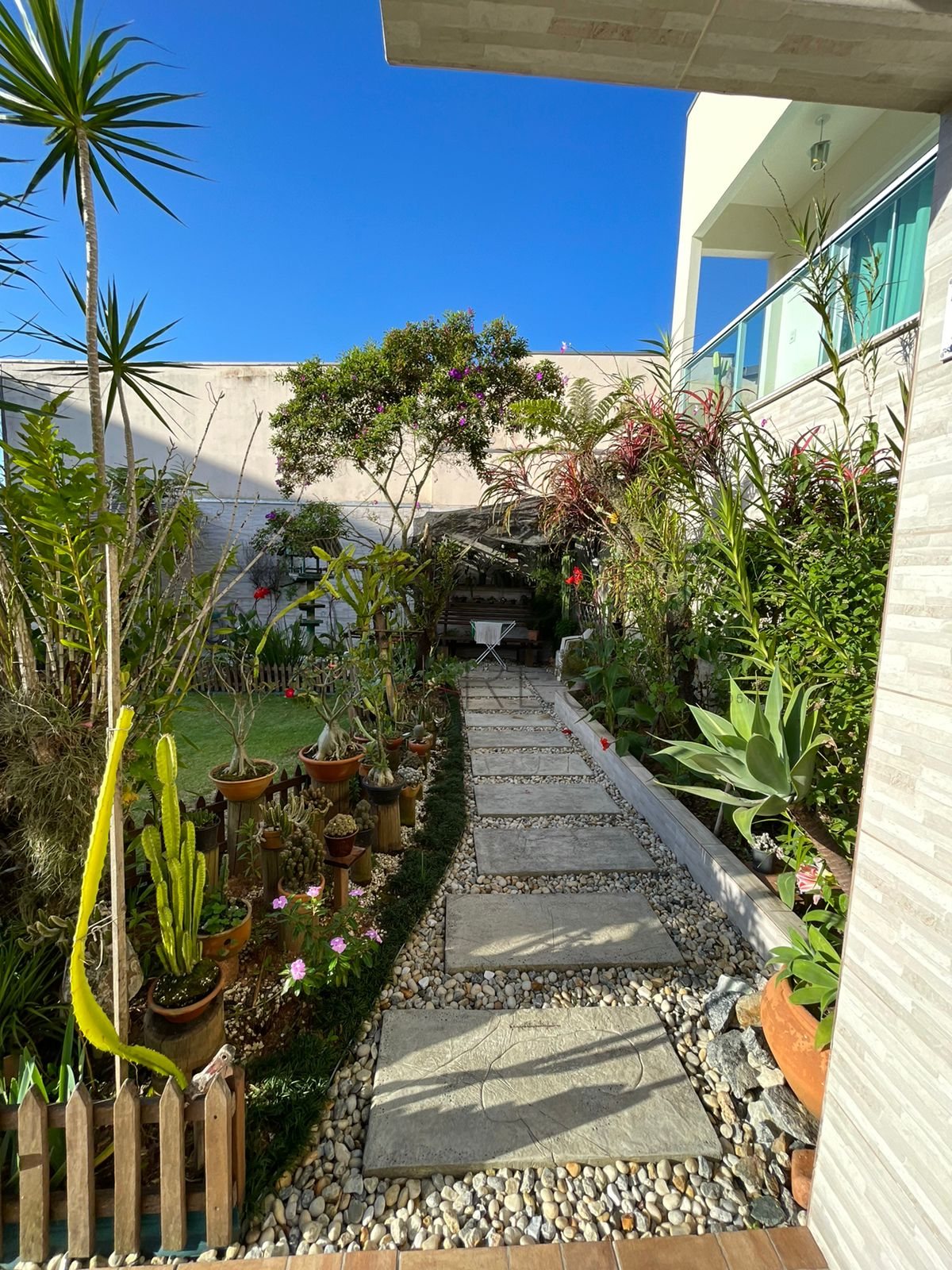 Casa com amplo terreno Centro de Camboriu – foto 2