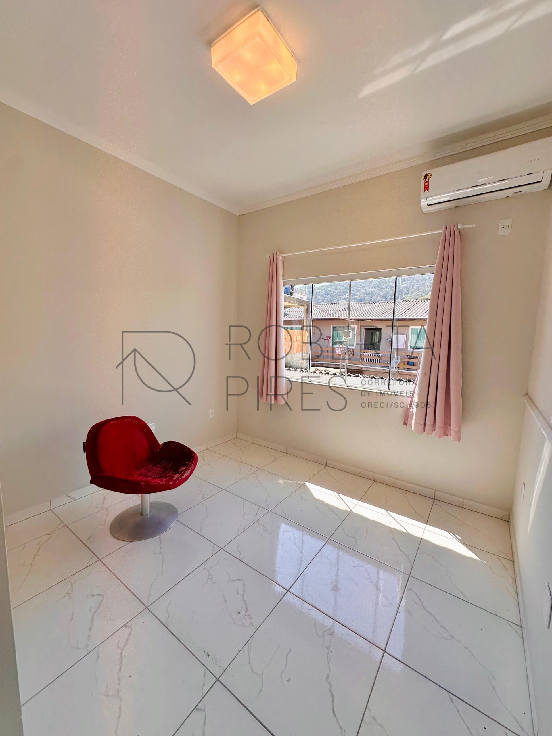 Sobrado Semi Mobiliado à Venda – Rio Pequeno – foto 5