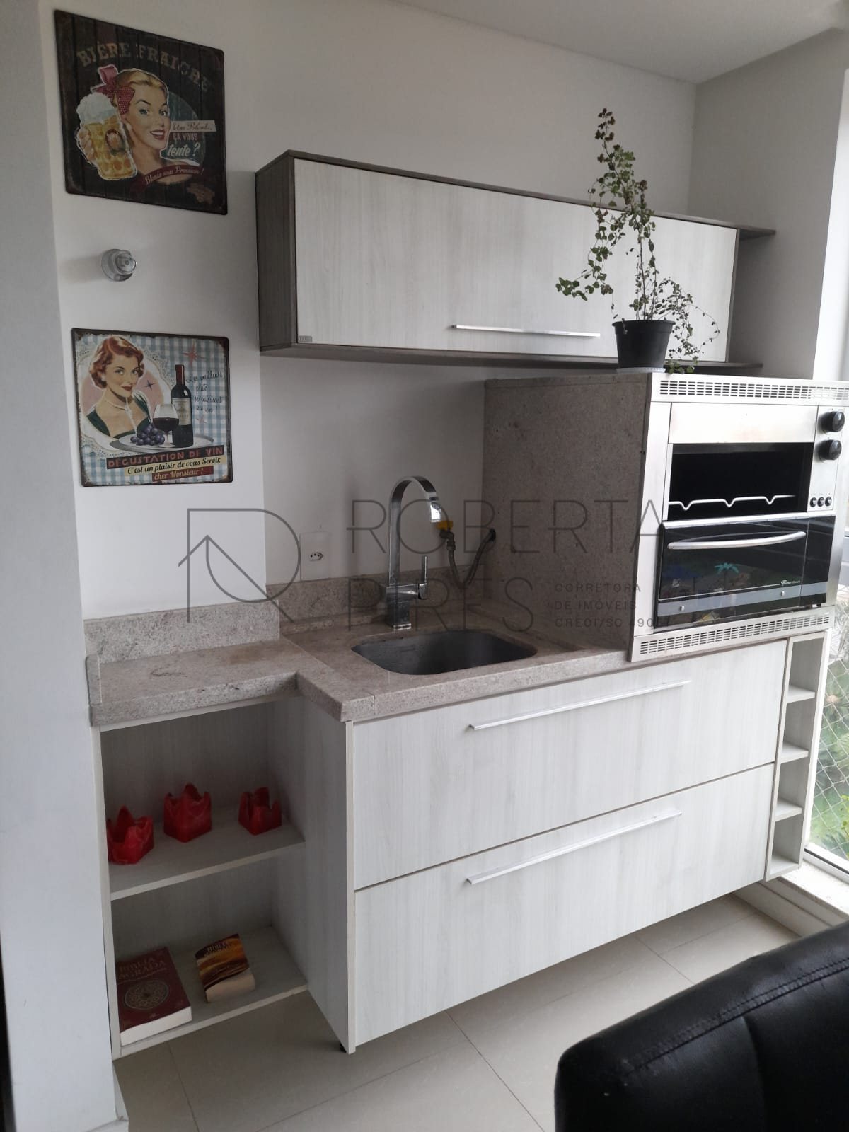 Apartamento mobiliado com cozinha planejada e móveis – foto 2
