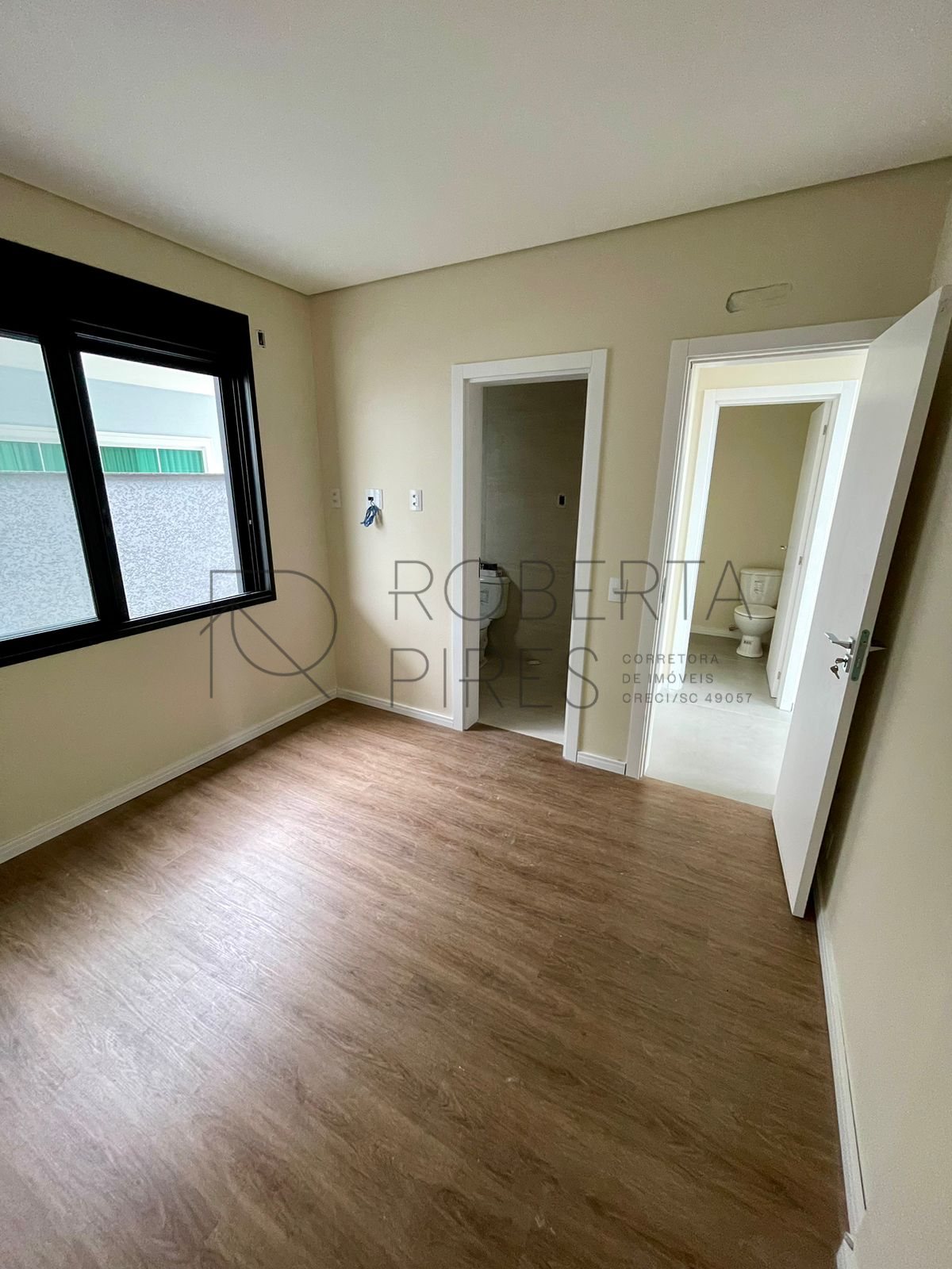 Casa Moderna no Condomínio Caledônia – foto 4
