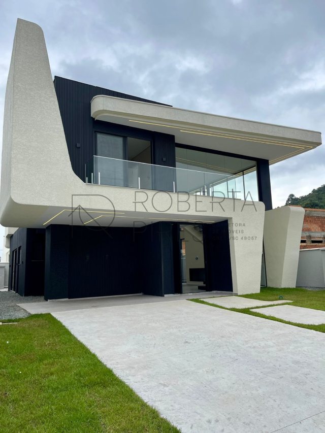Casa 4 Suítes – Areias, Camboriú