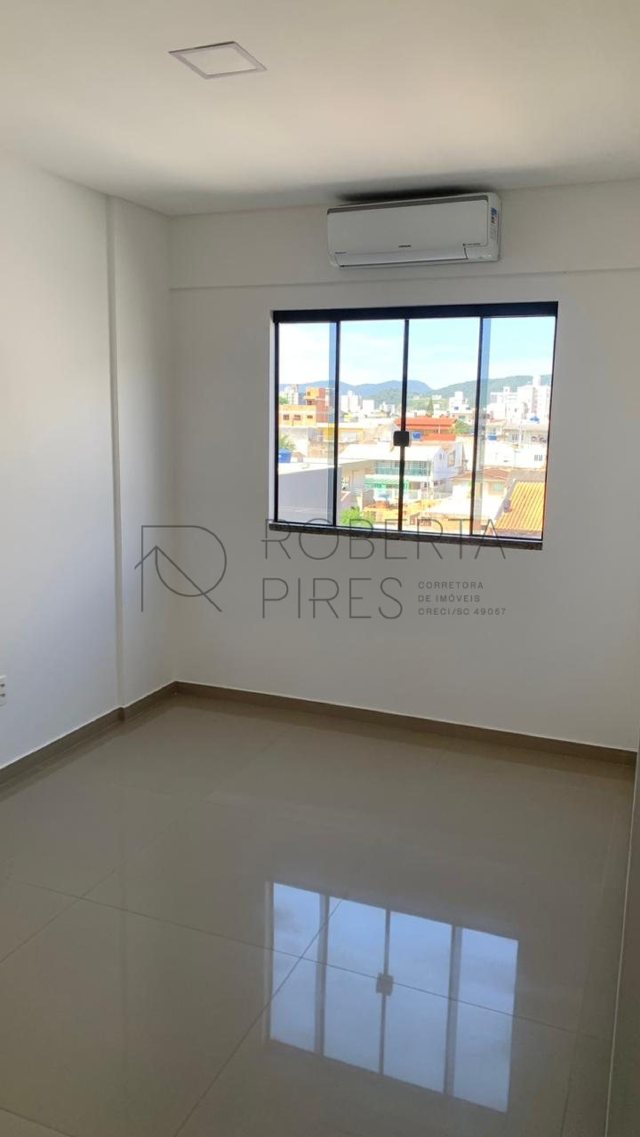 Apartamento 2 Quartos (1 suíte) – Santa Regina, Camboriú